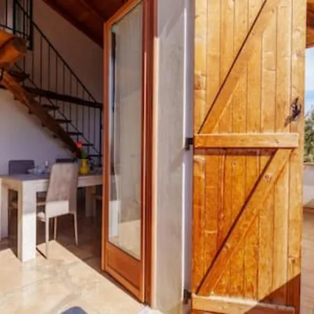 Casa Cao Il Ginepro Apartment *